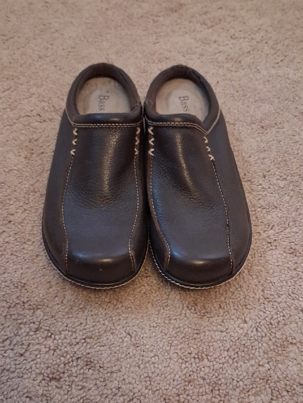 Bass Womens Casual Slip-On Loafers in Dark Brown Leather